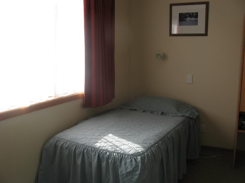 Tongariro River Motel Turangi Quarto foto
