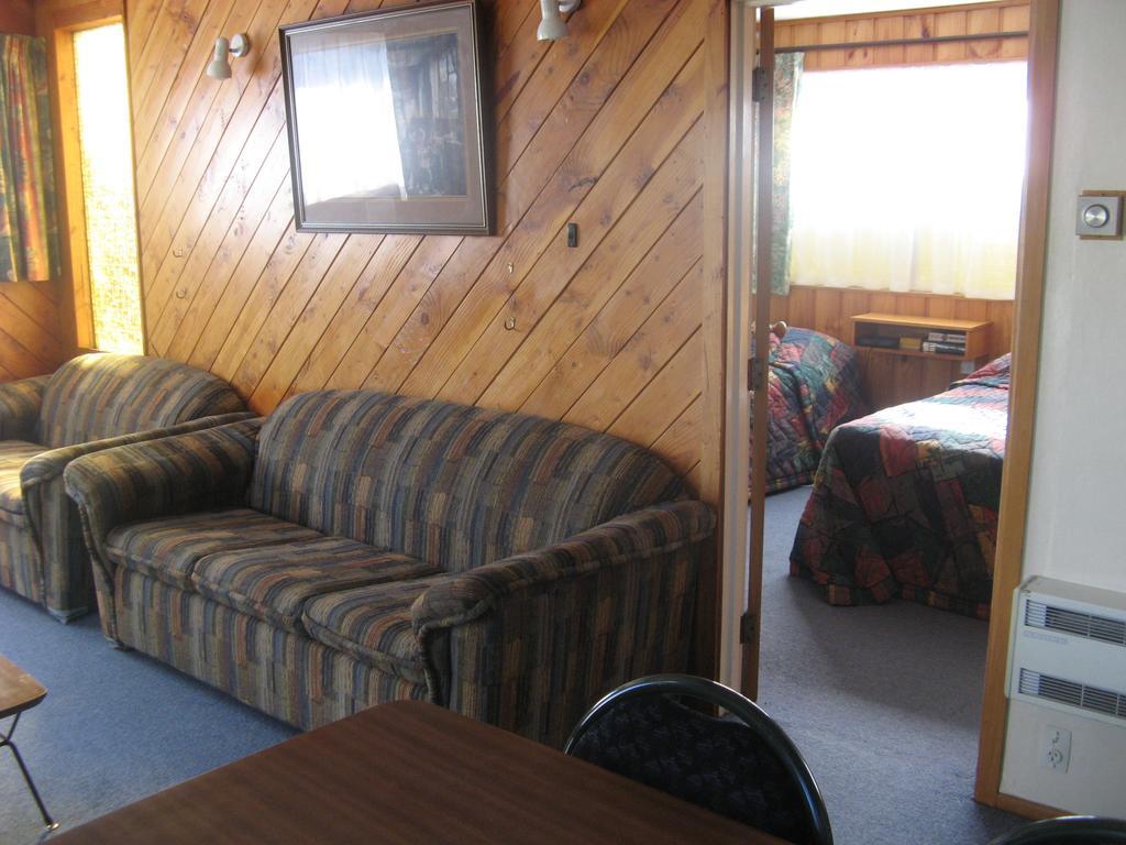 Tongariro River Motel Turangi Quarto foto