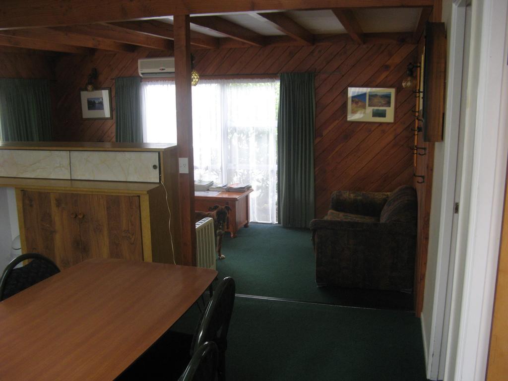 Tongariro River Motel Turangi Quarto foto