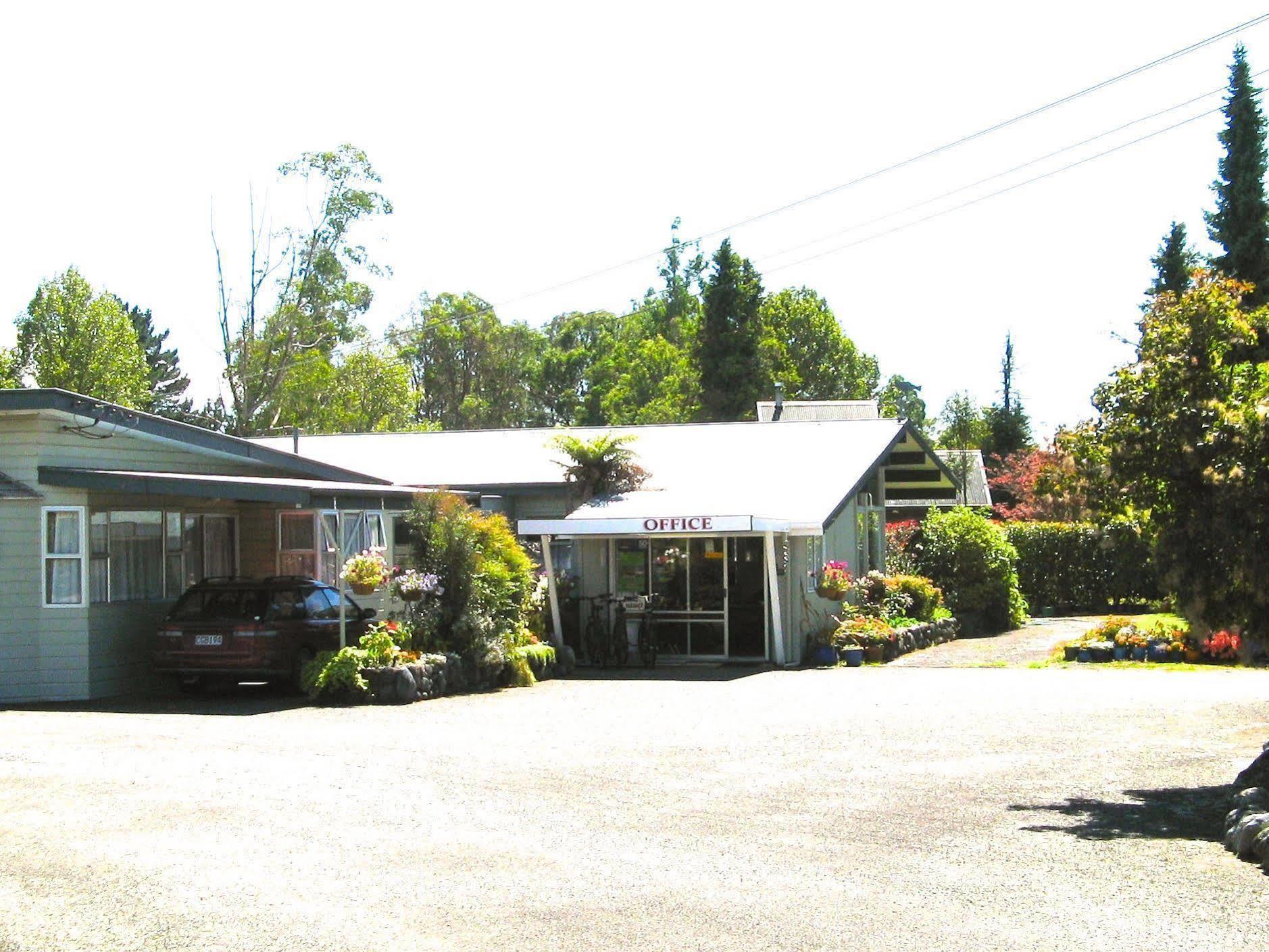 Tongariro River Motel Turangi Exterior foto
